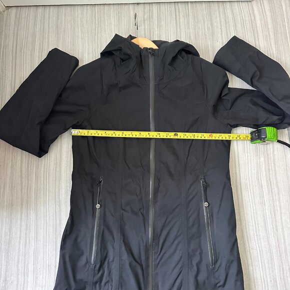 Lululemon Right As Rain Jacket – Black, Size 6 - Picture 7 of 7